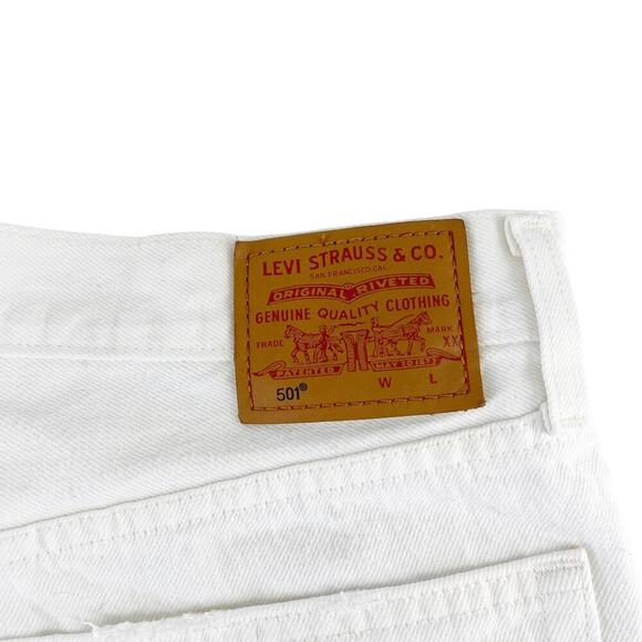 Levi's Premium 501 Original Fit High Rise Shorts Cut Offs White Size 30 - Picture 4 of 9